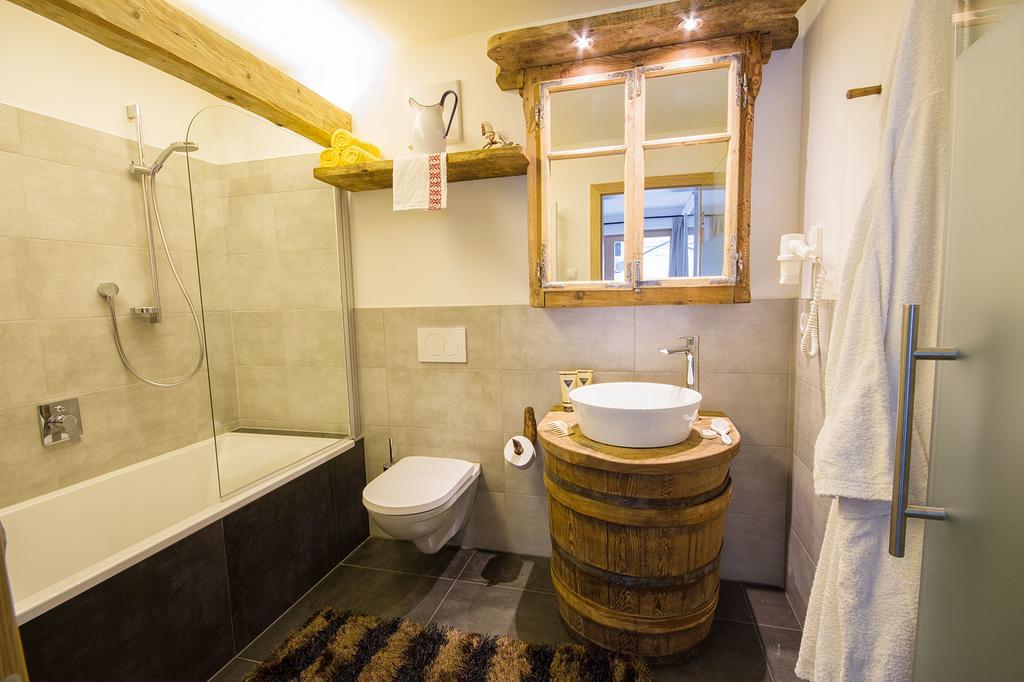 Chalet Da Mont Apartment Selva di Val Gardena Bagian luar foto